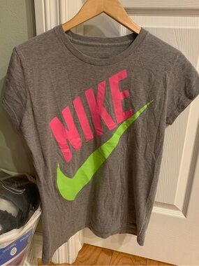 Nike Gray T-Shirt with Pink Logo and Lime Swoosh